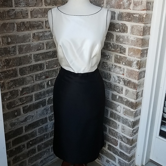 Ann Taylor Dresses & Skirts - Ann Taylor 100% Silk Tuxedo Style Two Tone Dress